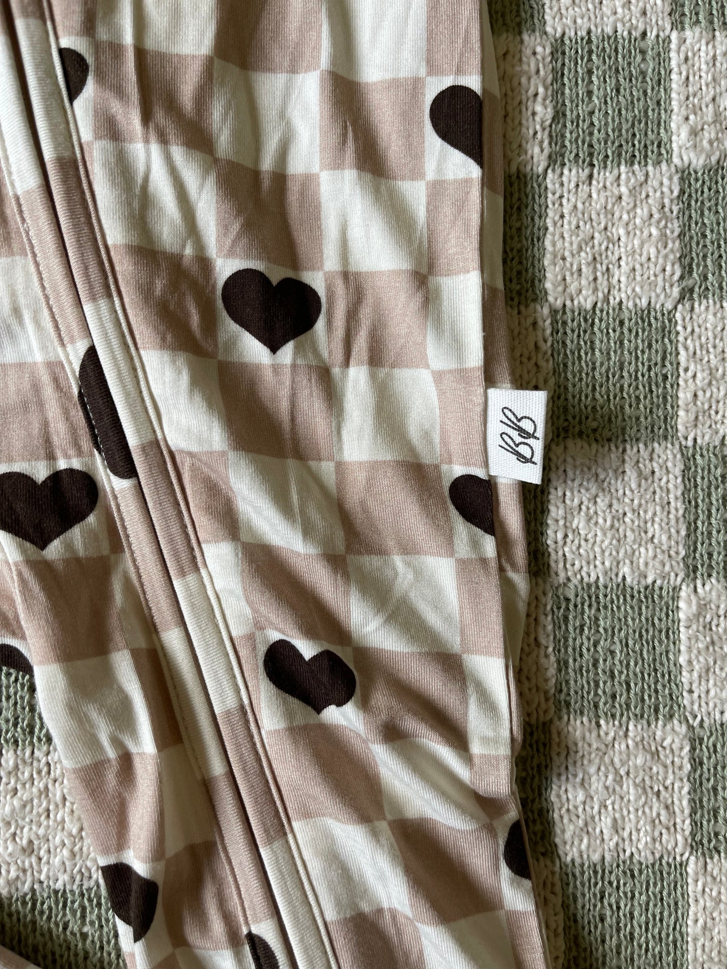 Bamboo Zip Pajamas - Beige Checkered Hearts